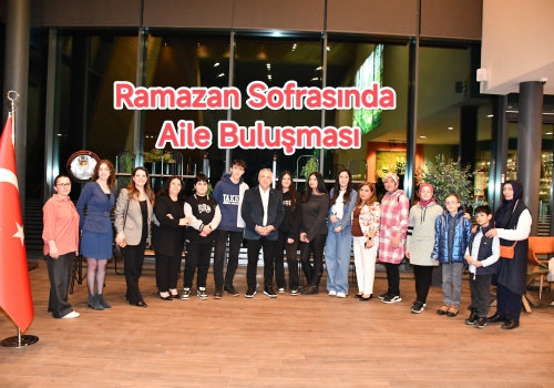 Ramazan Sofrasında Aile Buluşması.....