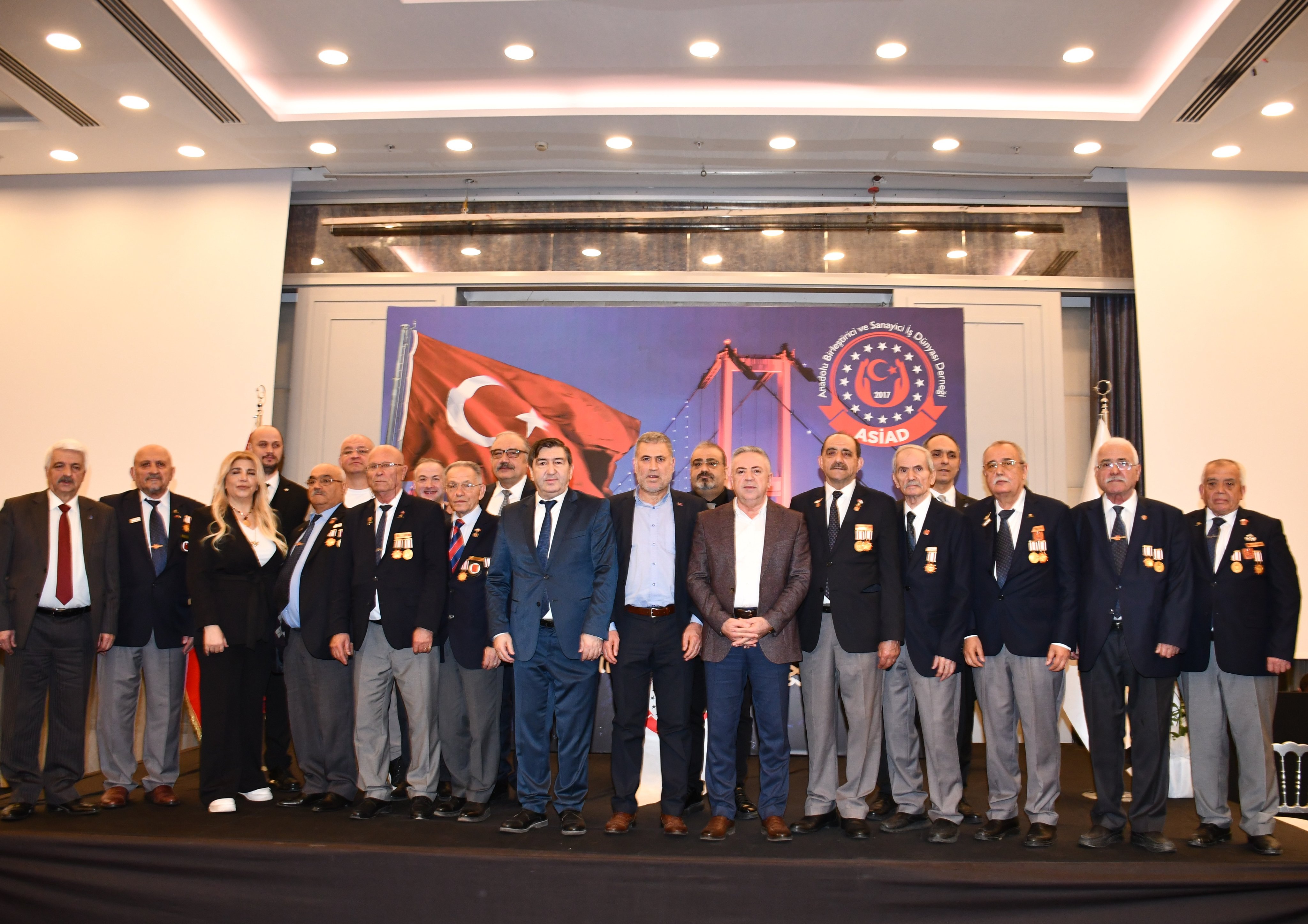 ramazan-n-birlestirici-guecue-ile-is-duenyas-bulustu